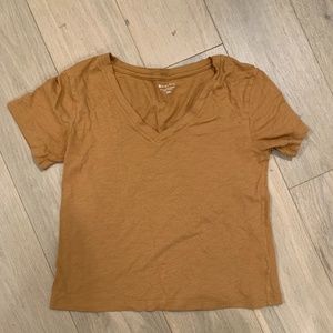 athleta v-neck shirt